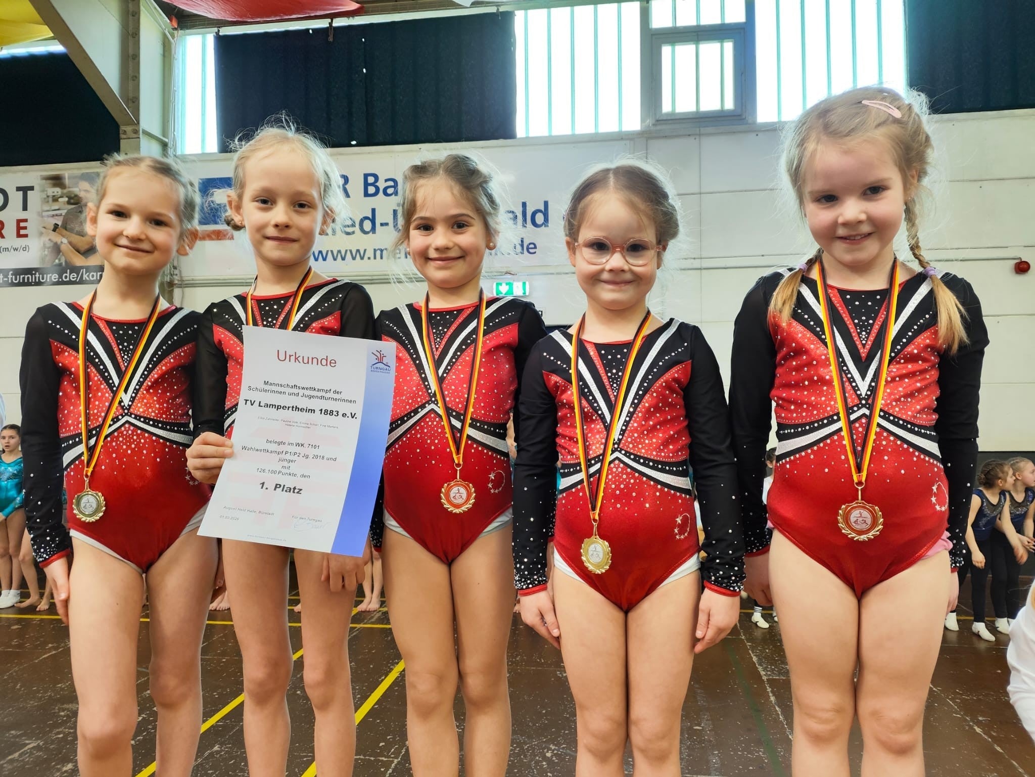 Starker erster Auftritt der Turnerinnen des TV Lampertheim in Bürstadt