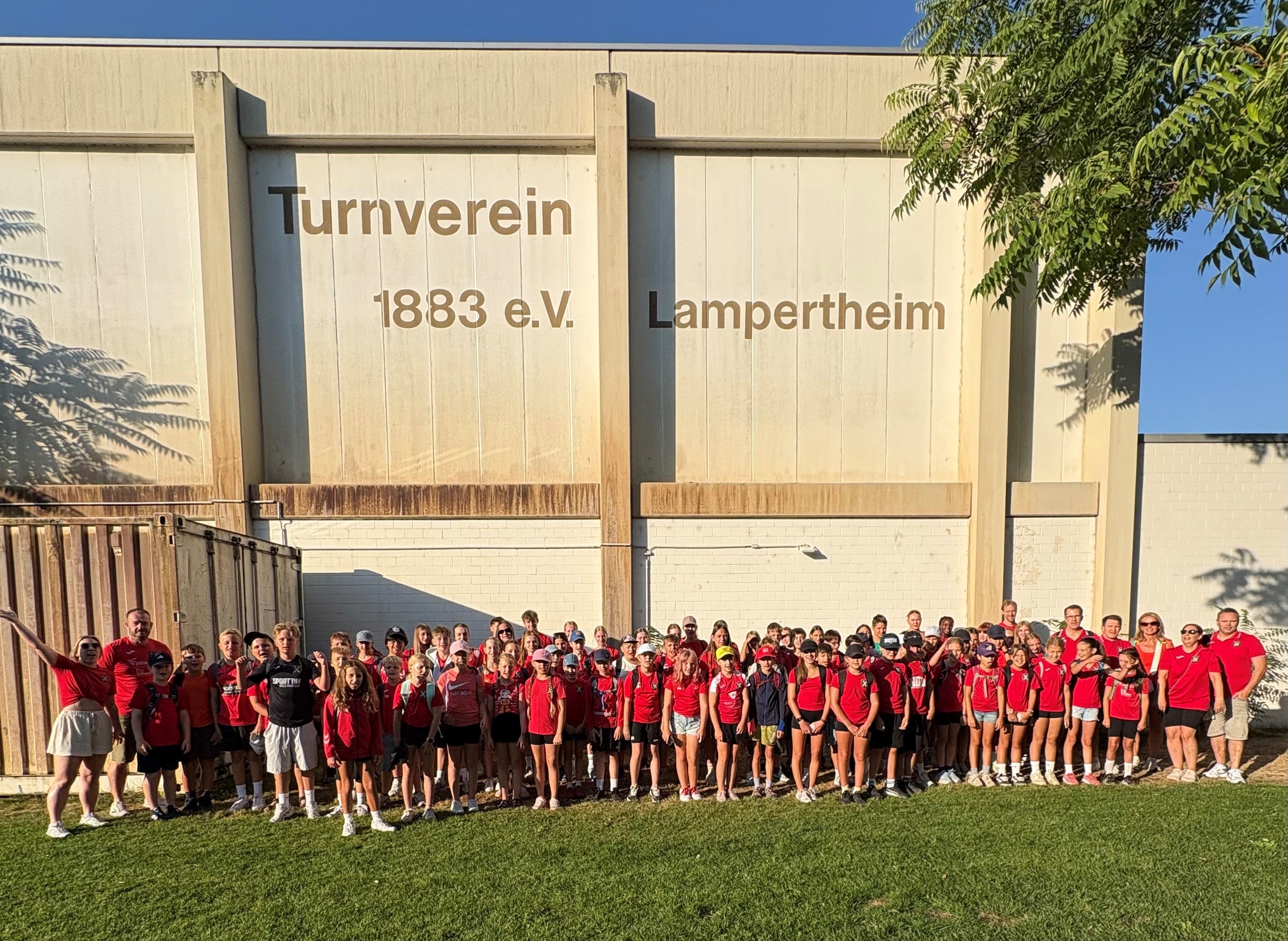 TVL-Jugend erlebt einen erlebnisreichen Tag in Tripsdrill